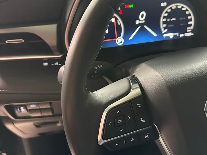 Фото 19 - Toyota Highlander