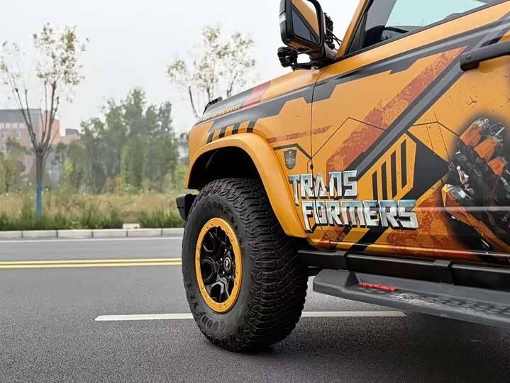 Фото 16 - Ford Bronco