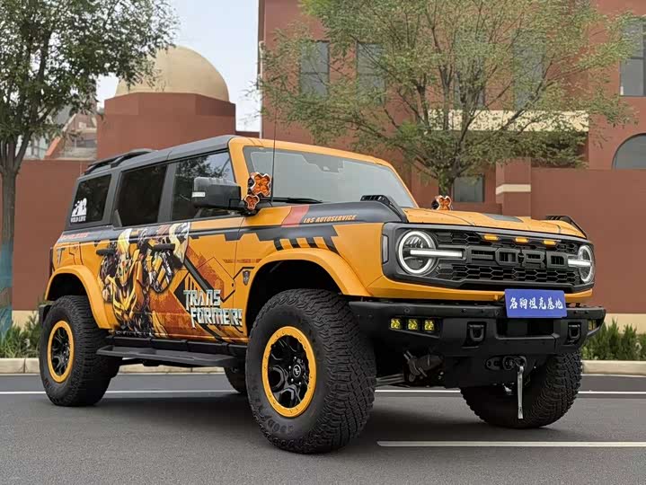 Фото 25 - Ford Bronco