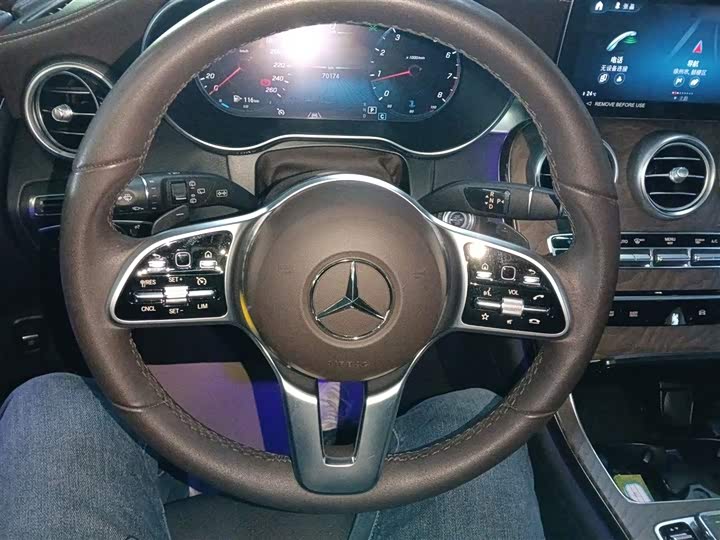 Фото 11 - Mercedes-Benz GLC-Class