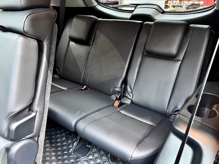 Фото 20 - Toyota Highlander