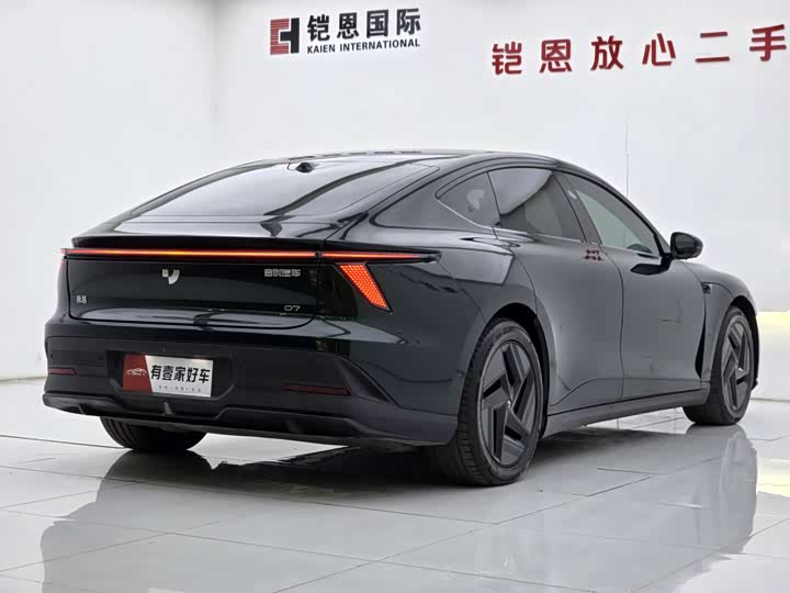 Фото 4 - Geely Jiyue 07