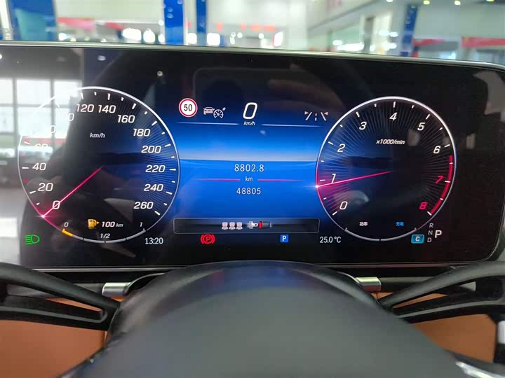 Фото 3 - Mercedes-Benz S-Class