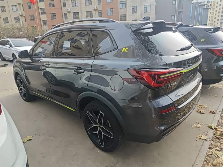 Фото 5 - Roewe RX5 Hybrid