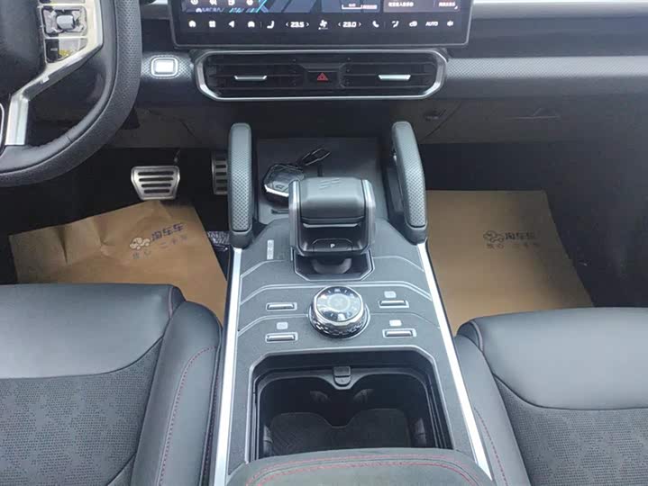 Фото 16 - Jetour T2