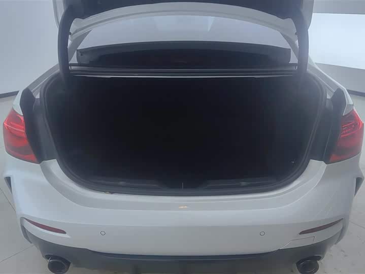 Фото 4 - BMW 1 Series