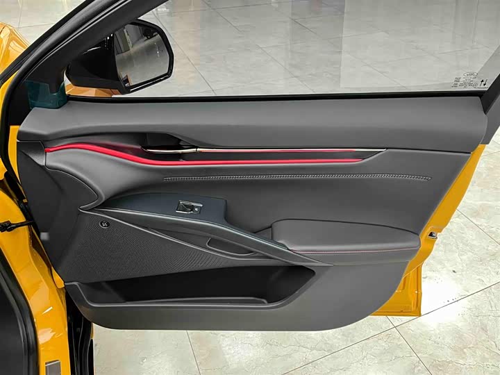 Фото 13 - Ford Mondeo