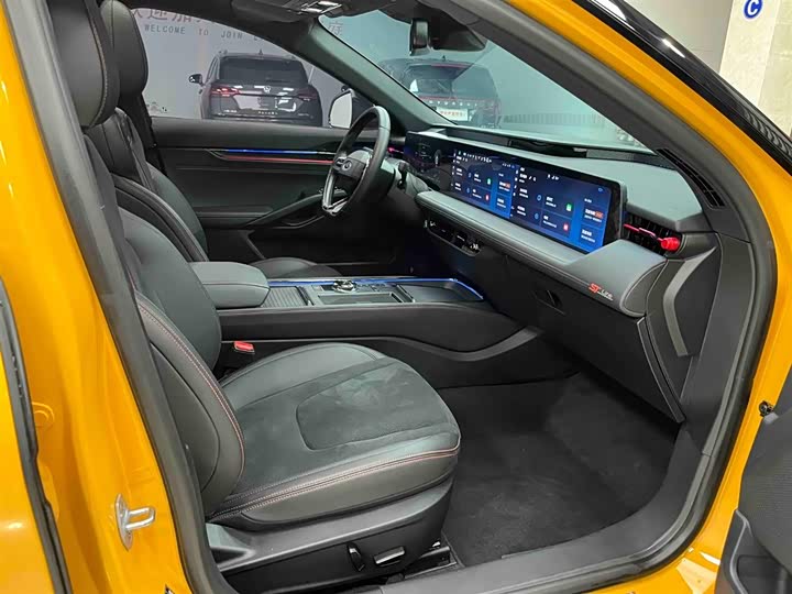 Фото 14 - Ford Mondeo