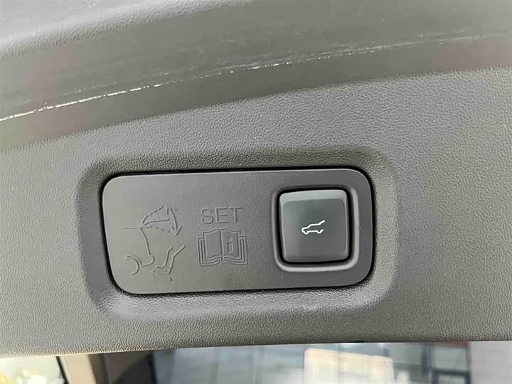 Фото 18 - Ford Mondeo