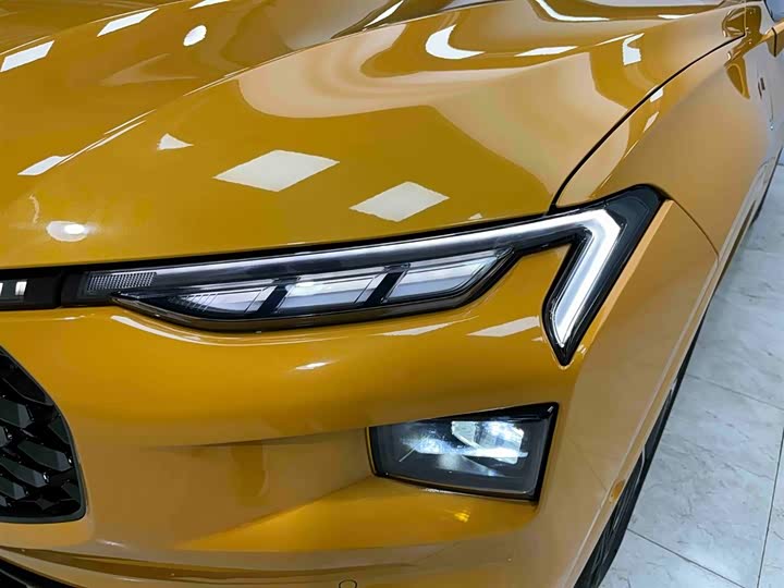 Фото 19 - Ford Mondeo