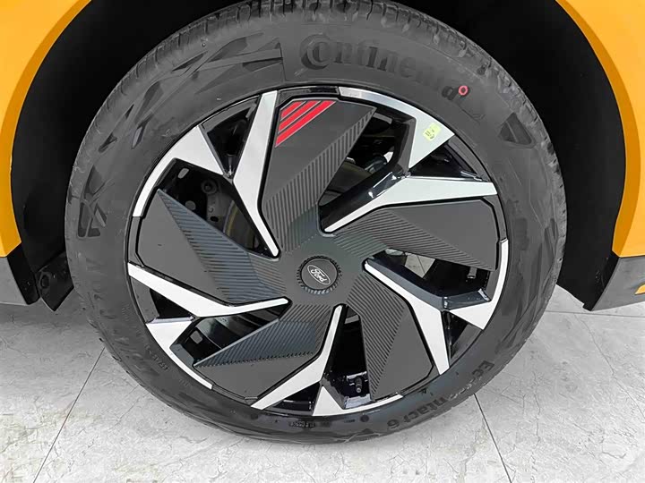 Фото 21 - Ford Mondeo