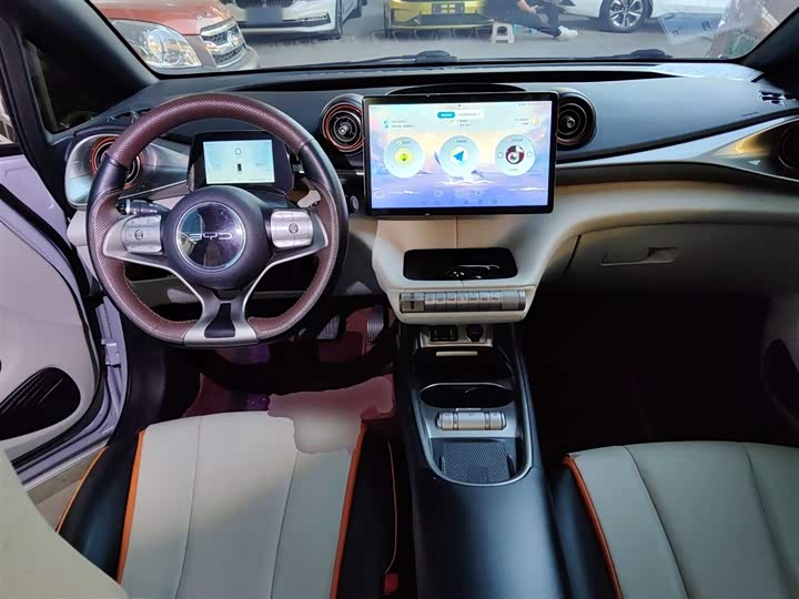 Фото 12 - BYD Dolphin