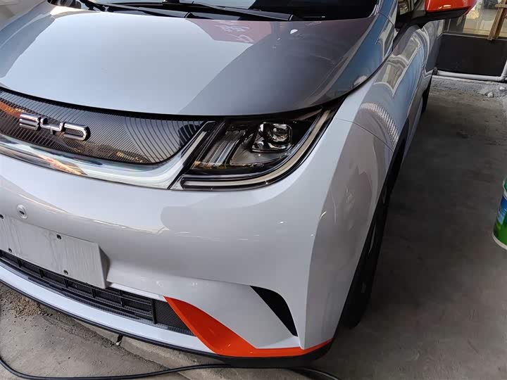 Фото 15 - BYD Dolphin