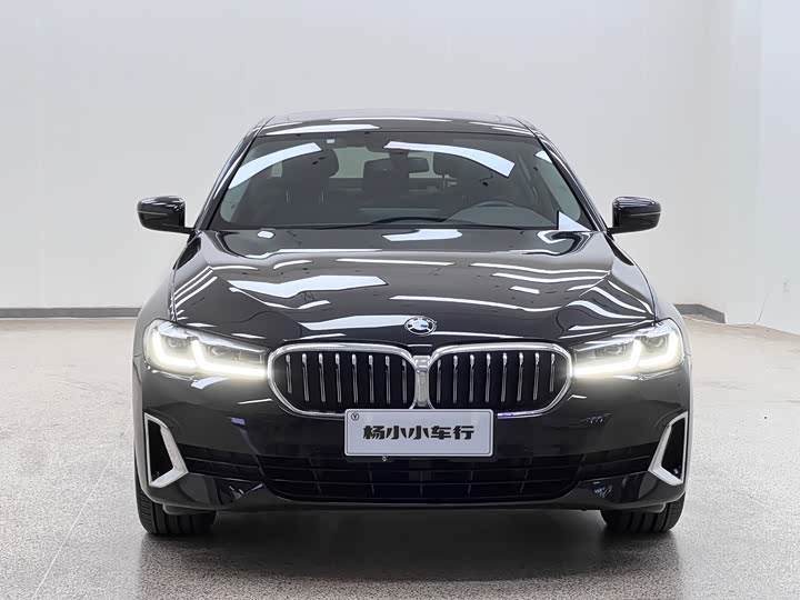 Фото 2 - BMW 5 Series