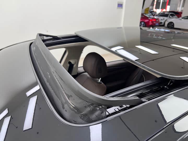 Фото 30 - BMW 5 Series