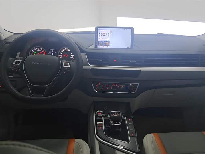 Фото 12 - Dongfeng Forthing T5