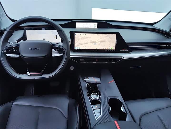 Фото 12 - Changan Oshan Z6