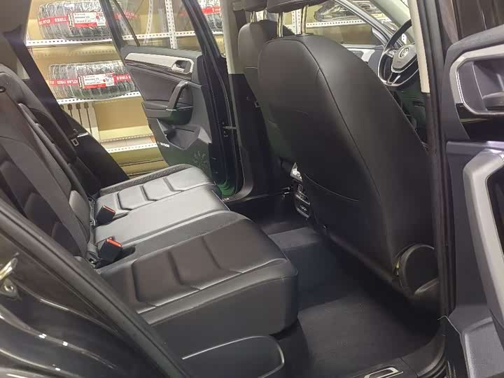 Фото 9 - Volkswagen Tayron