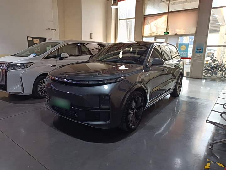 Фото 2 - LiXiang L9