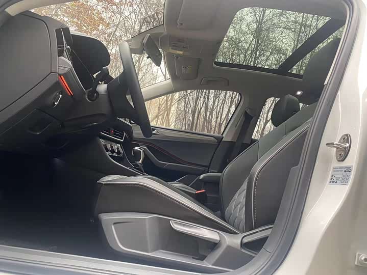 Фото 7 - Volkswagen Sagitar L