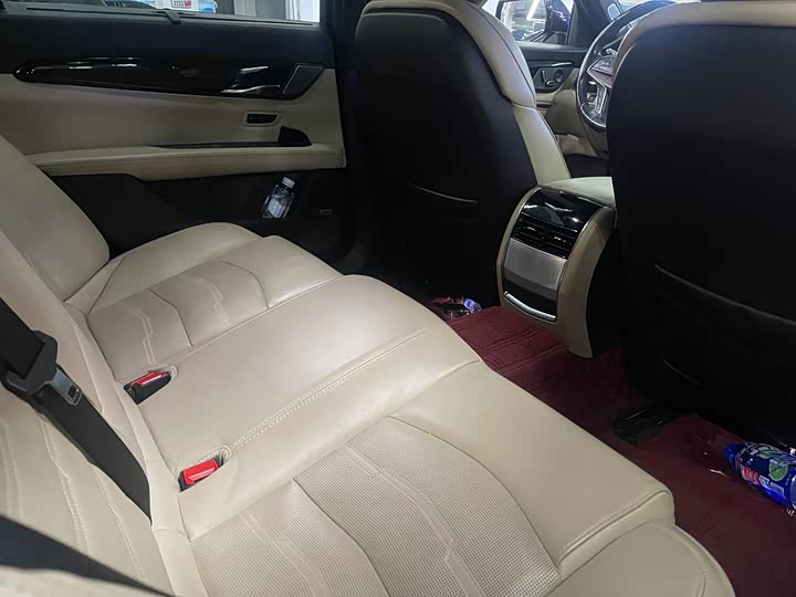 Фото 8 - Cadillac CT6