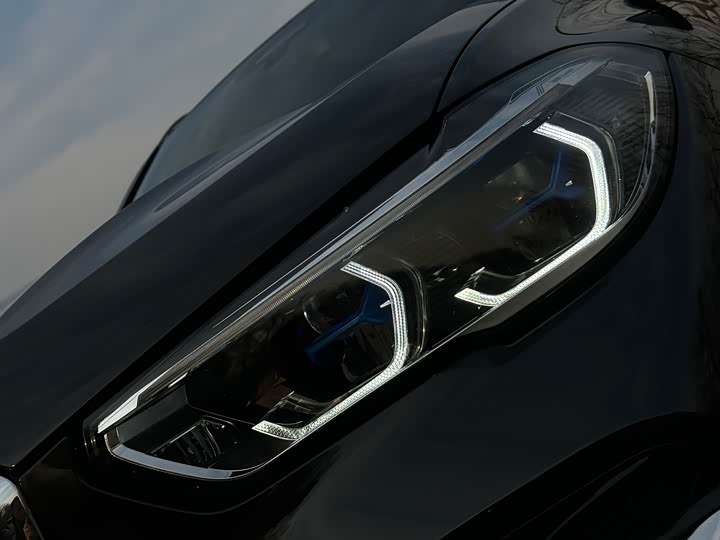 Фото 15 - BMW X5