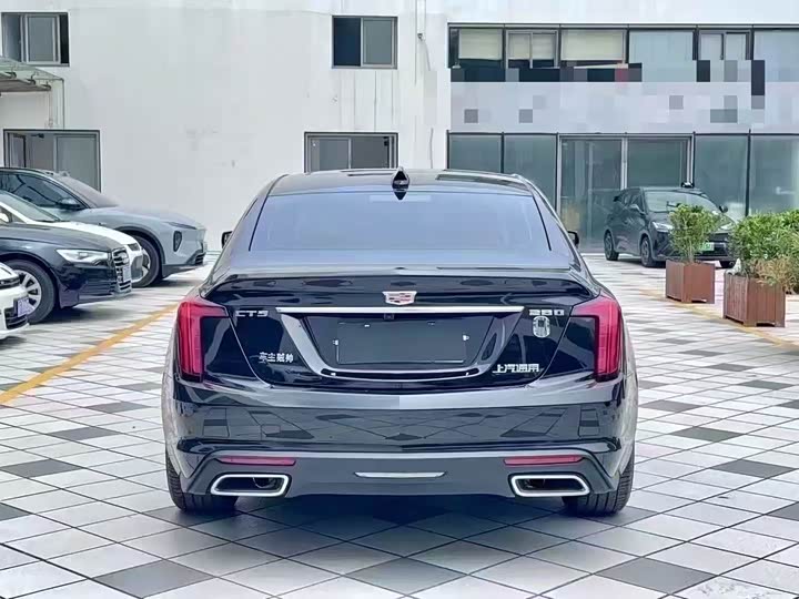 Фото 8 - Cadillac CT5