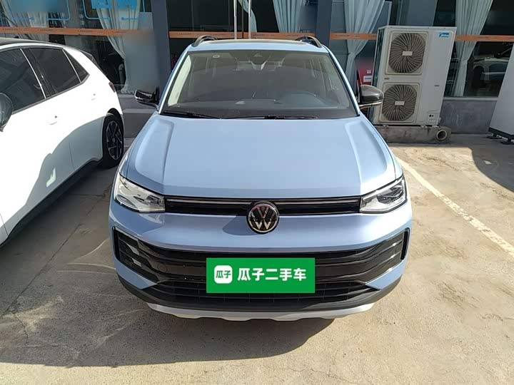 Фото 3 - Volkswagen Tharu