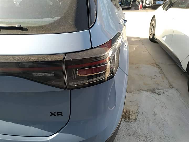 Фото 8 - Volkswagen Tharu