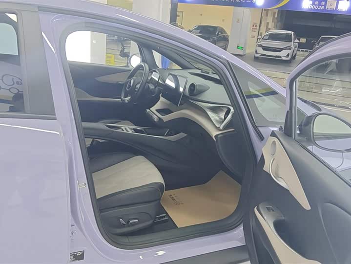 Фото 8 - BYD Dolphin