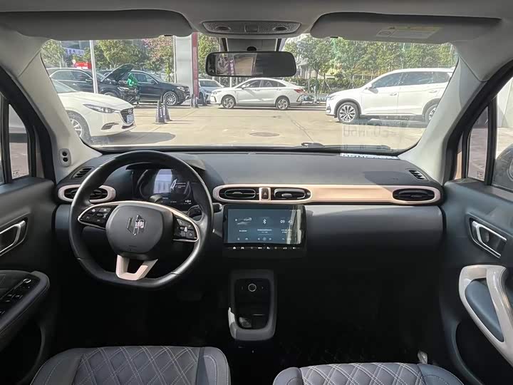 Фото 13 - Leapmotor T03