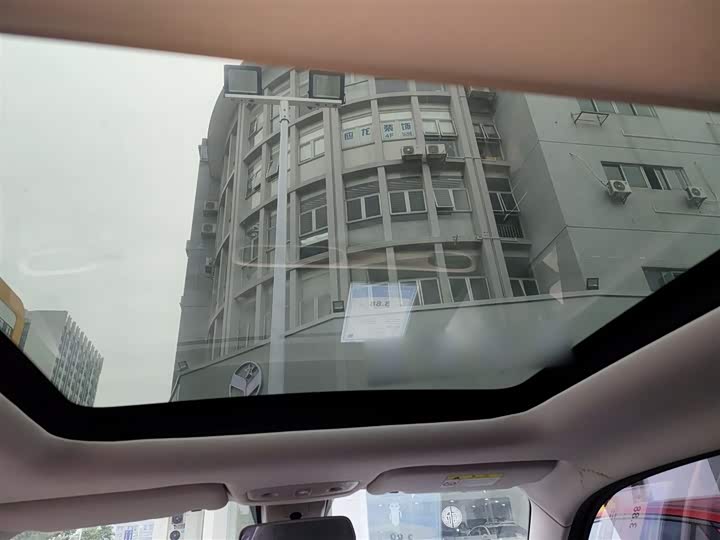 Фото 8 - Leapmotor T03