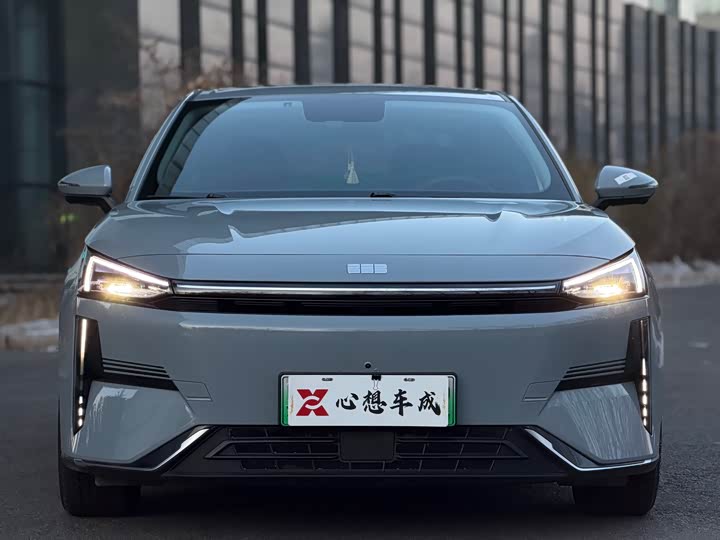 Фото 3 - Geely Galaxy L6