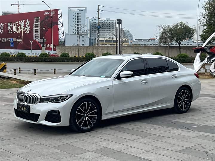 Фото 1 - BMW 3 Series