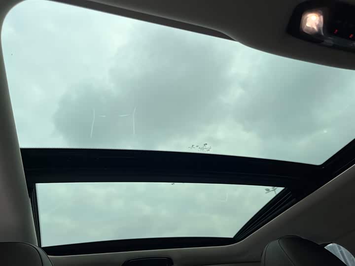 Фото 21 - BMW 3 Series