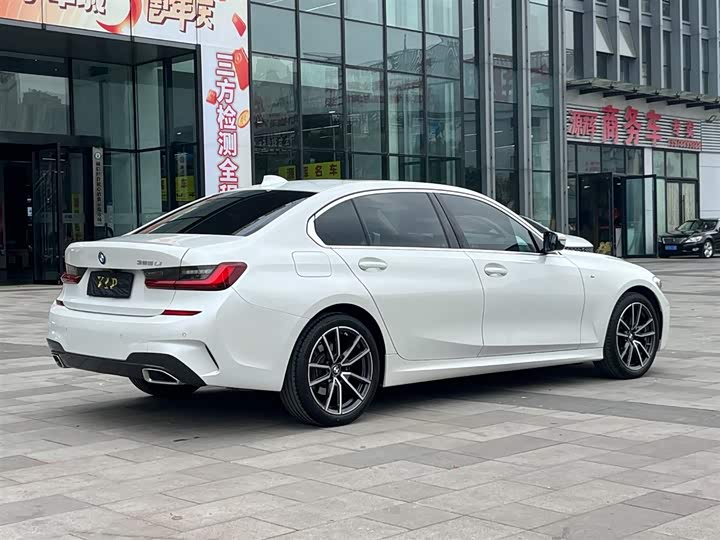 Фото 5 - BMW 3 Series