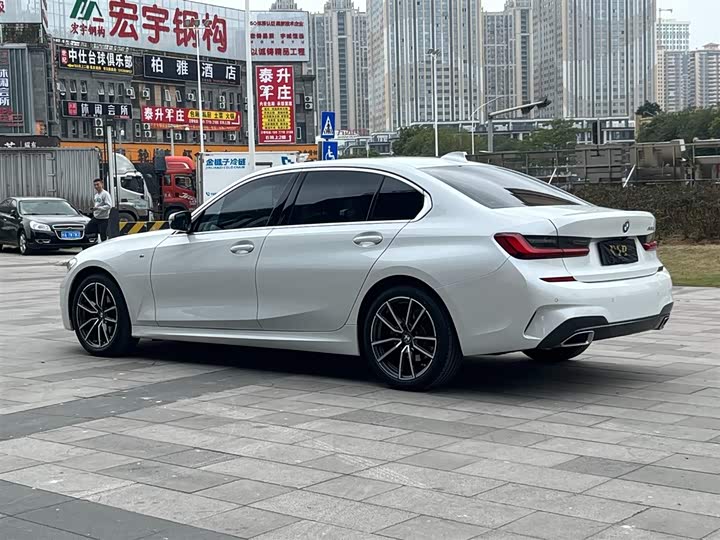 Фото 7 - BMW 3 Series