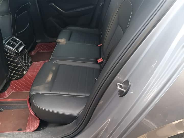 Фото 15 - Skoda Superb