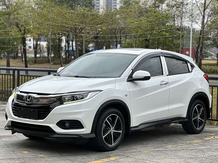 Фото 1 - Honda Vezel