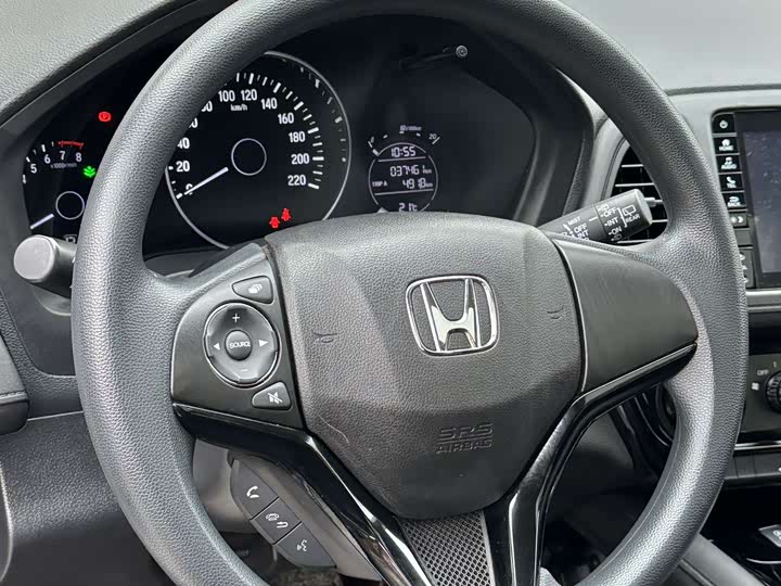 Фото 12 - Honda Vezel