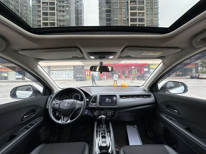 Фото 6 - Honda Vezel