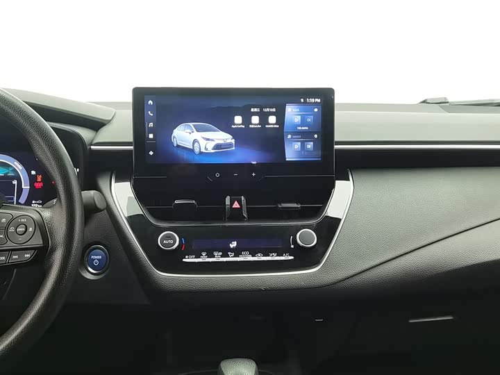 Фото 12 - Toyota Corolla