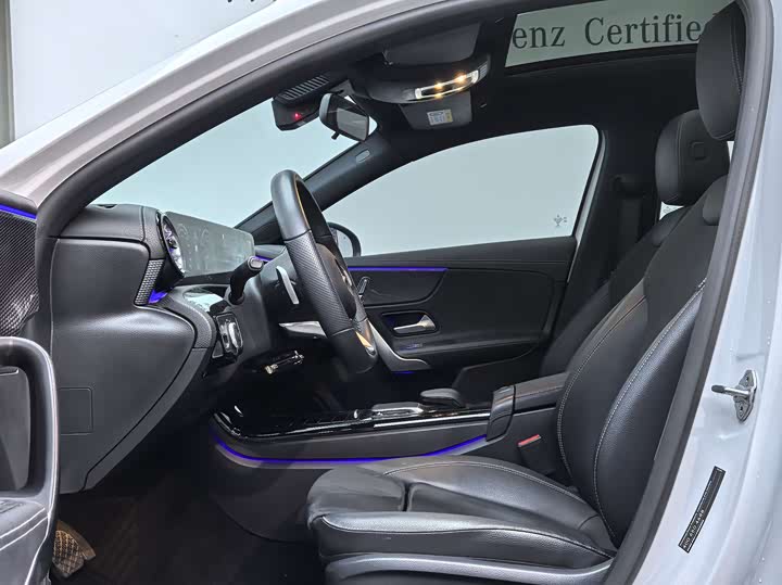 Фото 11 - Mercedes-Benz A-Class