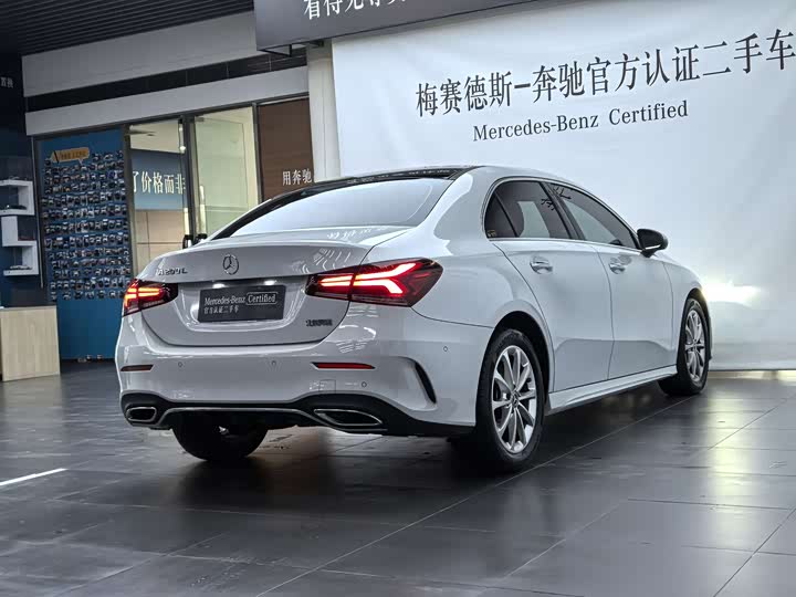 Фото 3 - Mercedes-Benz A-Class