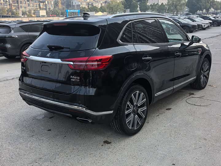 Фото 9 - Hongqi HS5