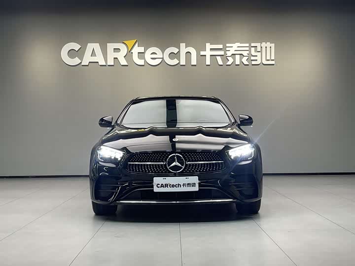 Фото 2 - Mercedes-Benz E-Class