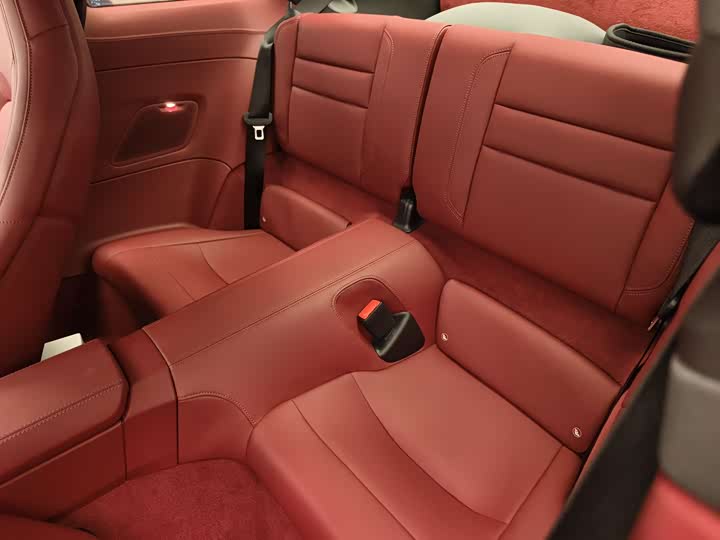 Фото 10 - Porsche 911