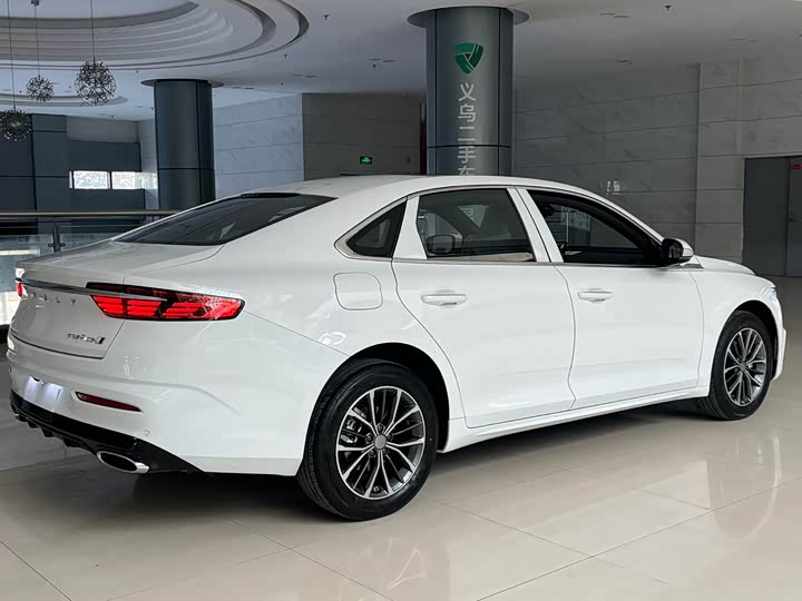 Photo 15 - Geely Preface