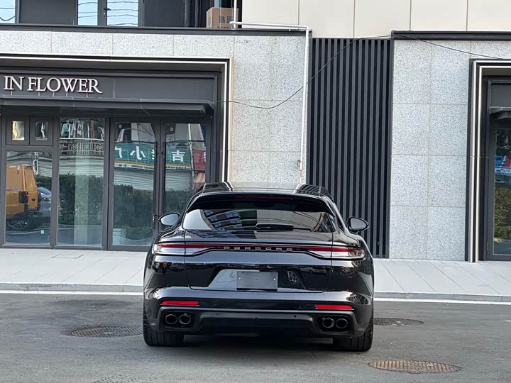 Фото 5 - Porsche Panamera