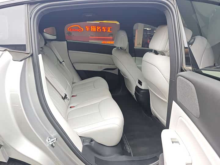 Фото 5 - XPeng G6